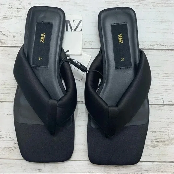 Zara Black Square Toe Quilted Slides Thong Sandals Flip Flop Summer - Picture 3 of 12